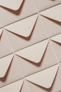 Beige Envelopes on Symmetrical Positioning
